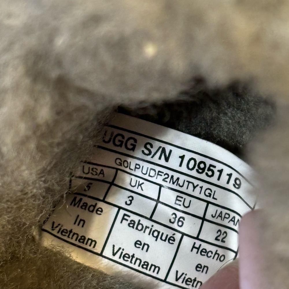 Ugg Fluff Ya Slides - image 3